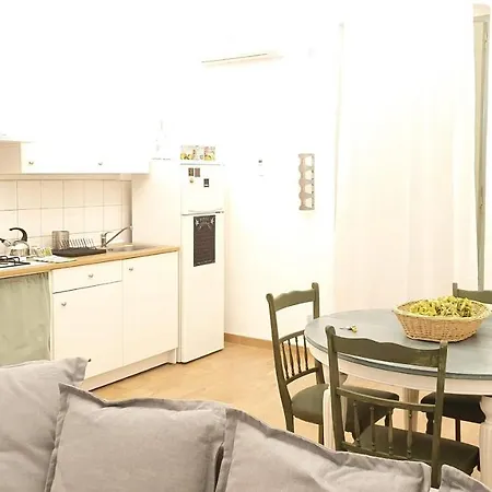 Interno 8 - Casa Vacanze Apartment Bari